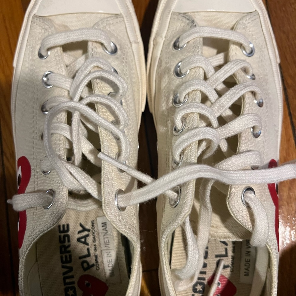 Comes Des Garçons PLAY converse